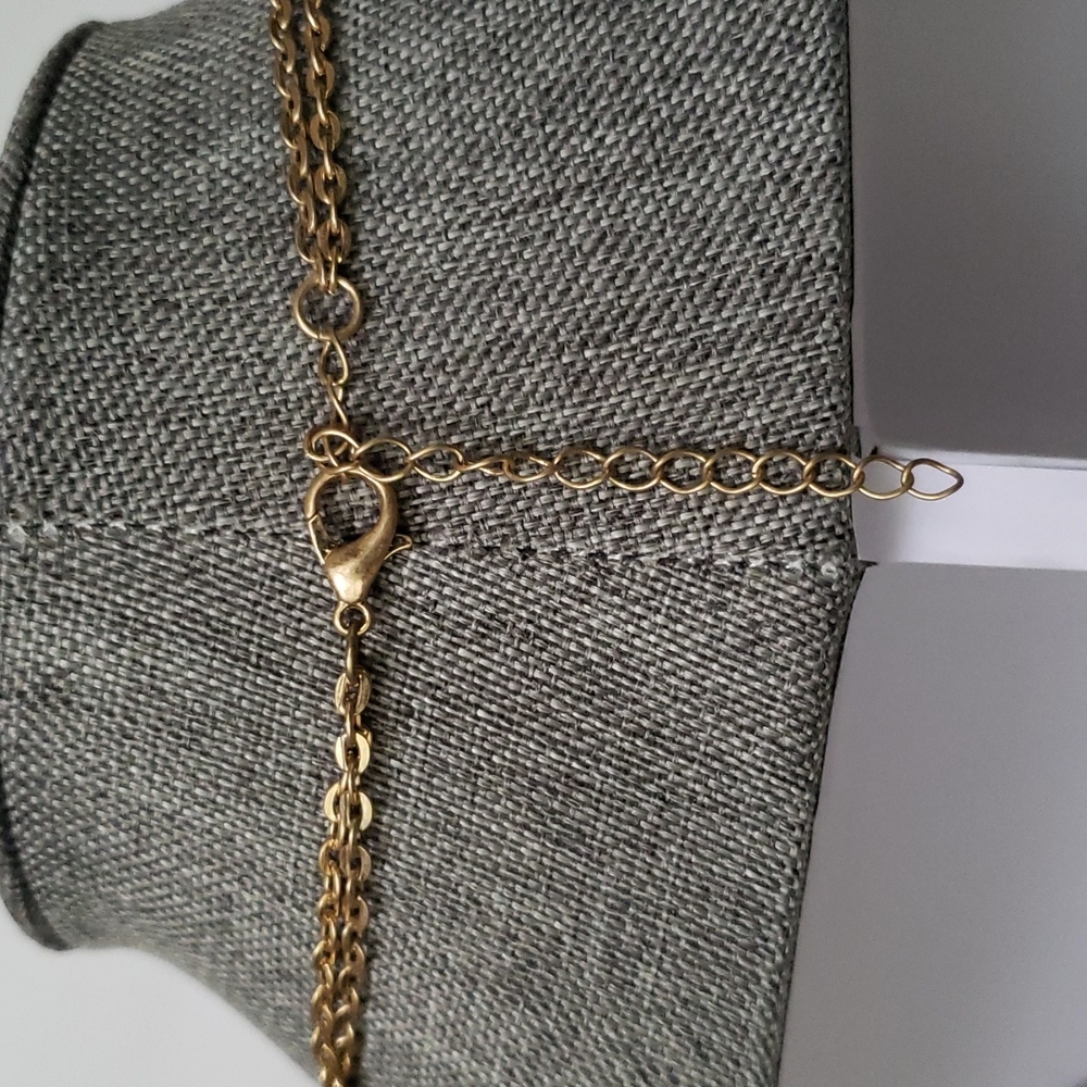 Necklace - Picture 2 of 4